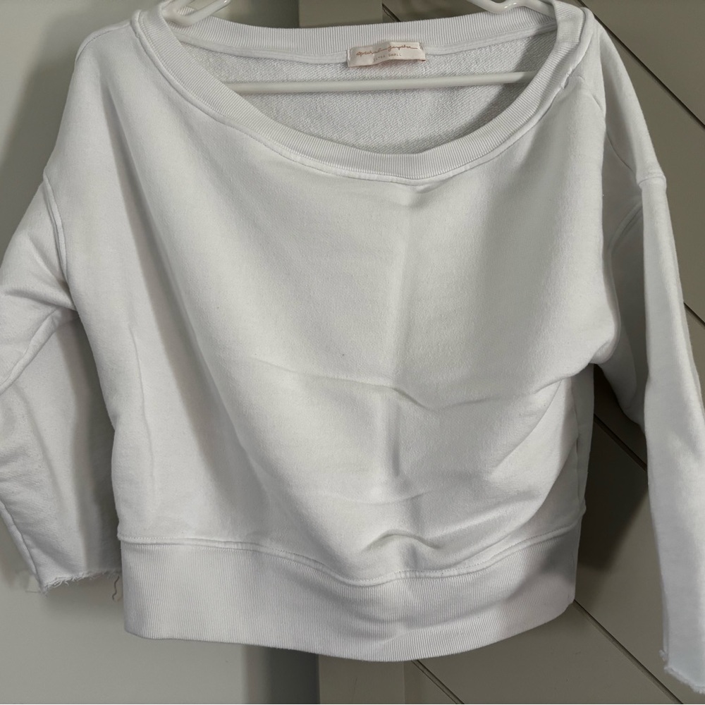 White scoop, neck, cropped sweatshirt